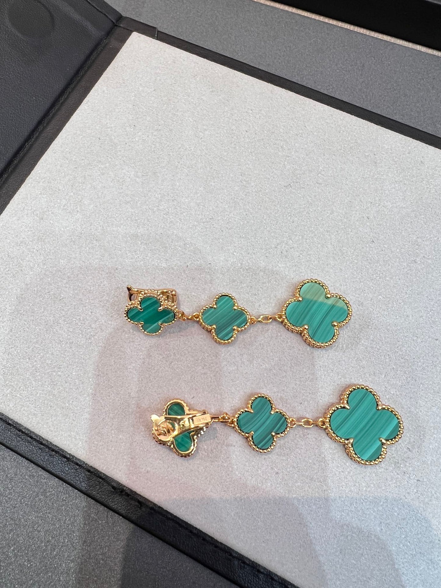 [Mystic]CLOVER MALACHITE 3 MOTIFS GOLD