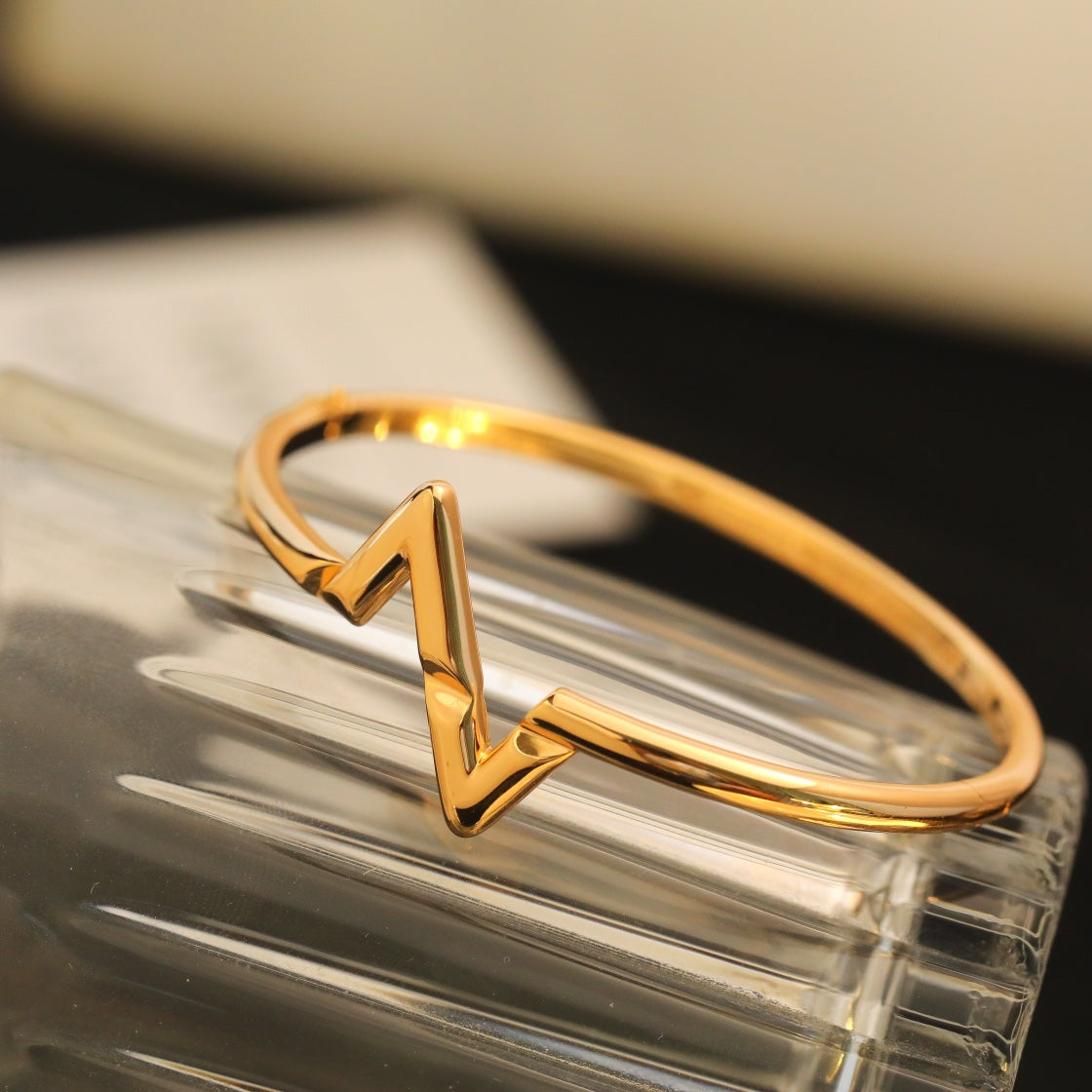 [Mystic]VOLTE UPSITE DOWN BRACELET
