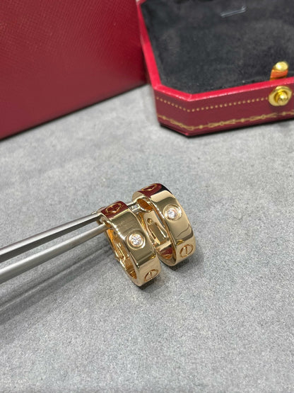[Mystic]LOVE 5.5MM 1 DIAMOND EARRINGS