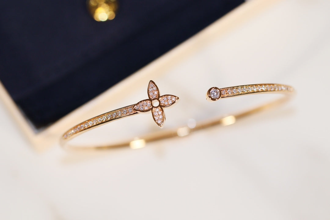 [Mystic]IDYLLE GOLD OPEN BRACELET DIAMOND PAVED