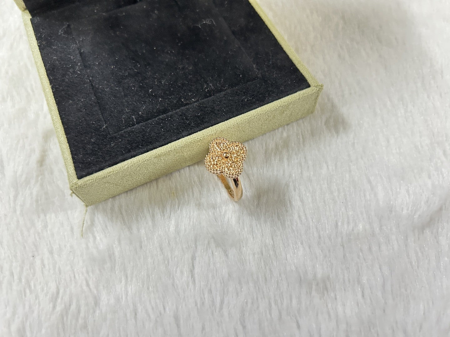 [Mystic]CLOVER GILDED RING