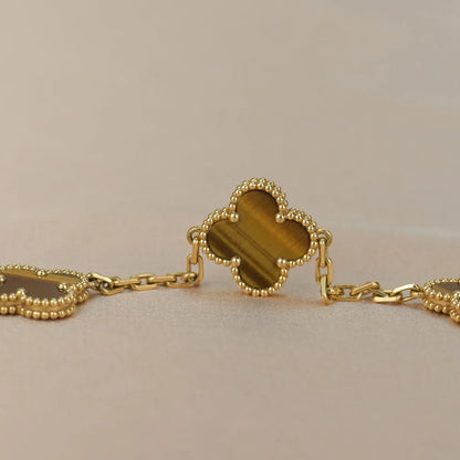 [Mystic] CLOVER 5 MOTIFS TIGER EYE BRACELET COLLECTION
