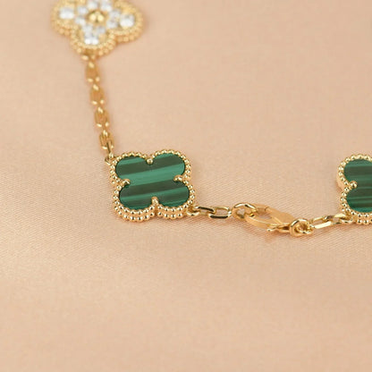 [Mystic] CLOVER 5 MOTIF MALACHITE BRACELET COLLECTION