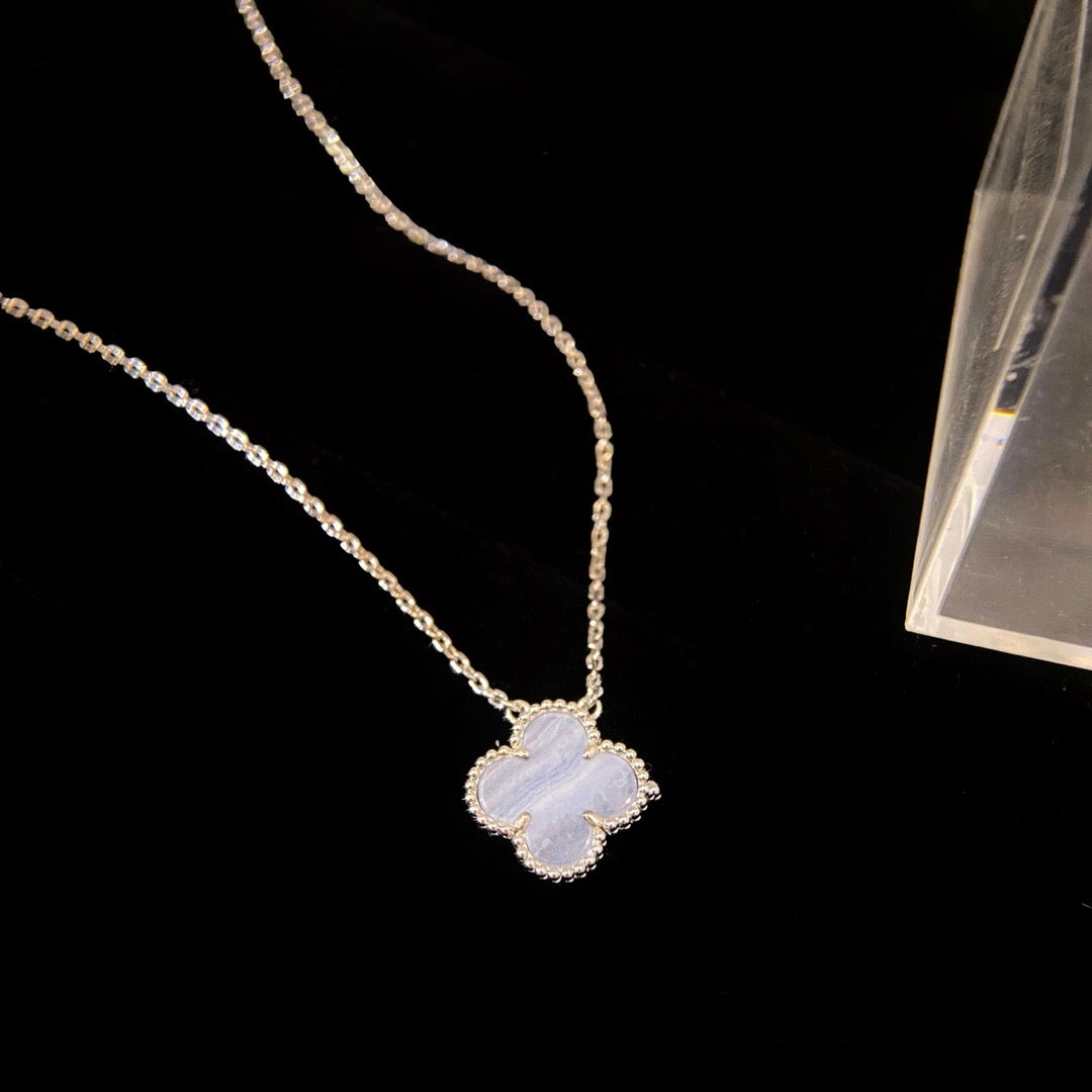 [Mystic]CLOVER 15MM BLUE CHALCEDONY NECKLACE SILVER
