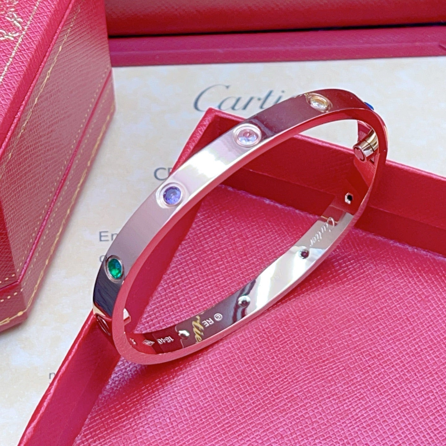 [Mysitc ] 2026 RAINBOW LOVE BRACELET 6.1MM  10 DIAMONDS