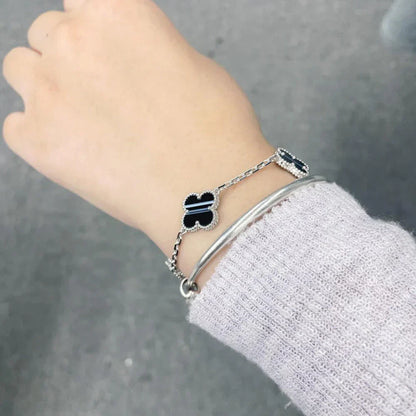[Mystic] CLOVER 5 MOTIF PULSAR STONE BRACELET COLLECTION