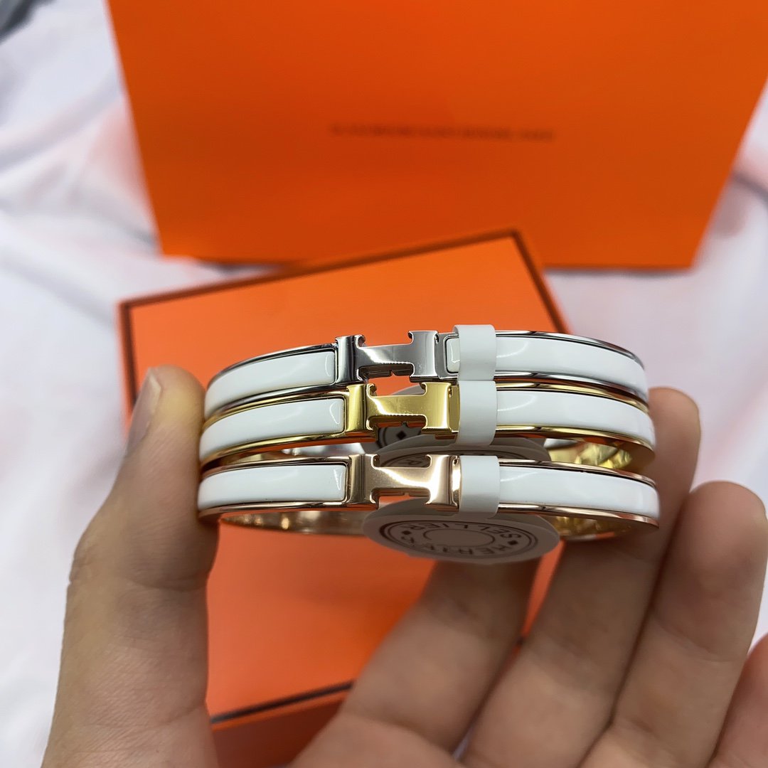 [Mystic]CLASSIC HM CLIC WHITE 8MM ENAMEL BRACELET