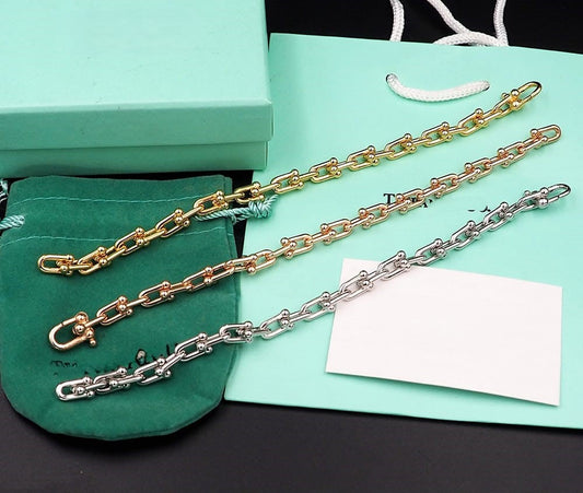 [Mystic]TF HORSESHOE BUCKLE BRACELET