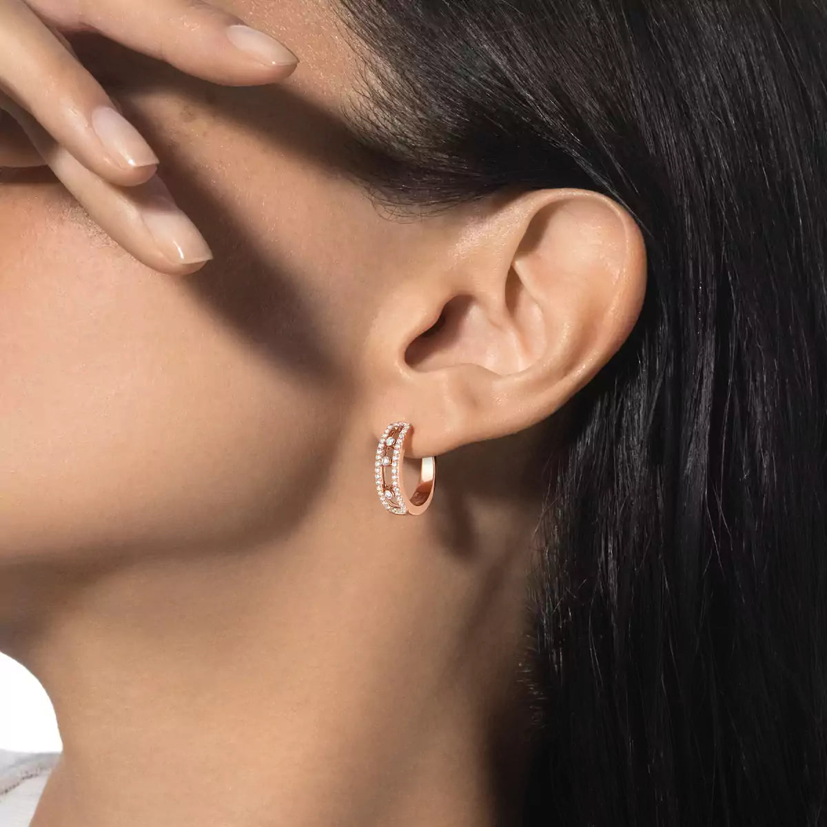 [Mystic ]Diamond Pave_ Hoop Earrings Move