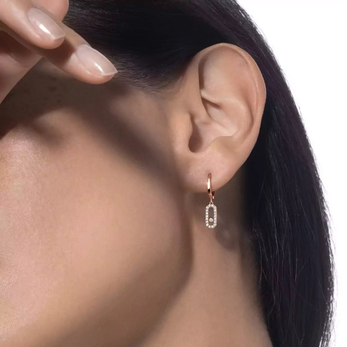 [Mystic ]Move Uno Single Diamond Hoop Earring