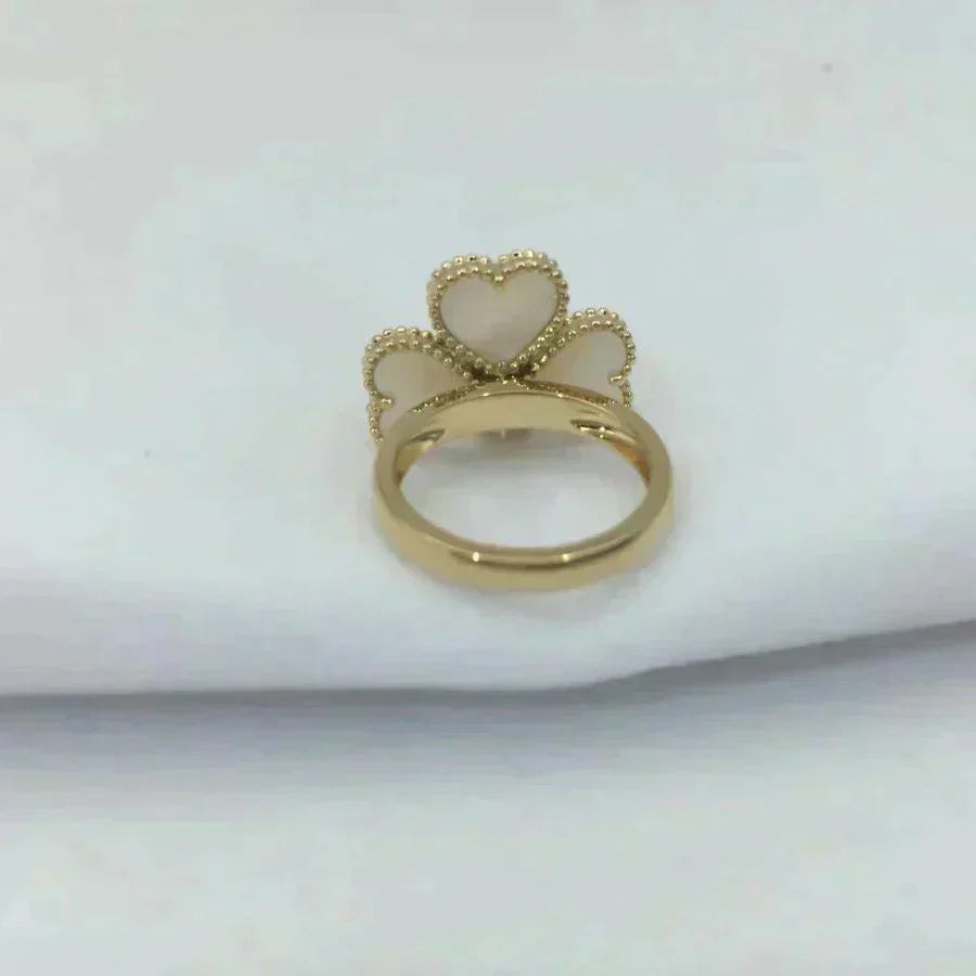 [Mystic]SWEET CLOVER WHITE MOP RING